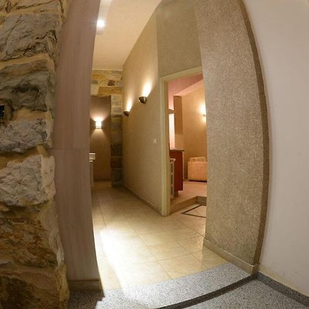 Bauhaus Chalets Apartment Μπσαρί Δωμάτιο φωτογραφία