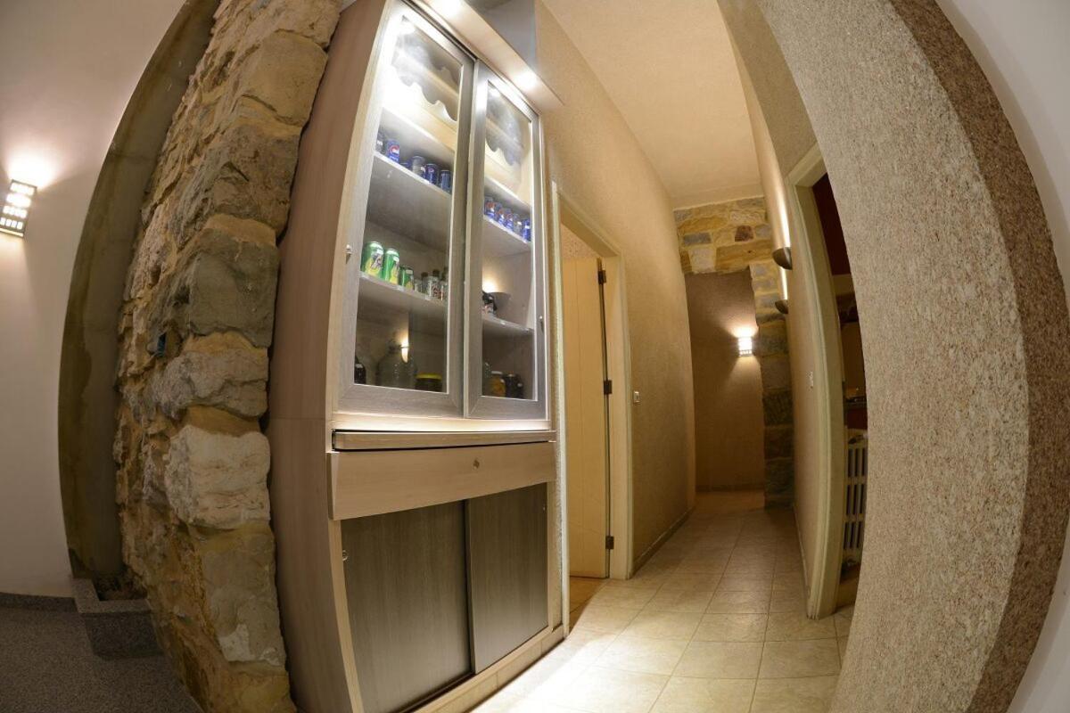 Bauhaus Chalets Apartment Μπσαρί Δωμάτιο φωτογραφία