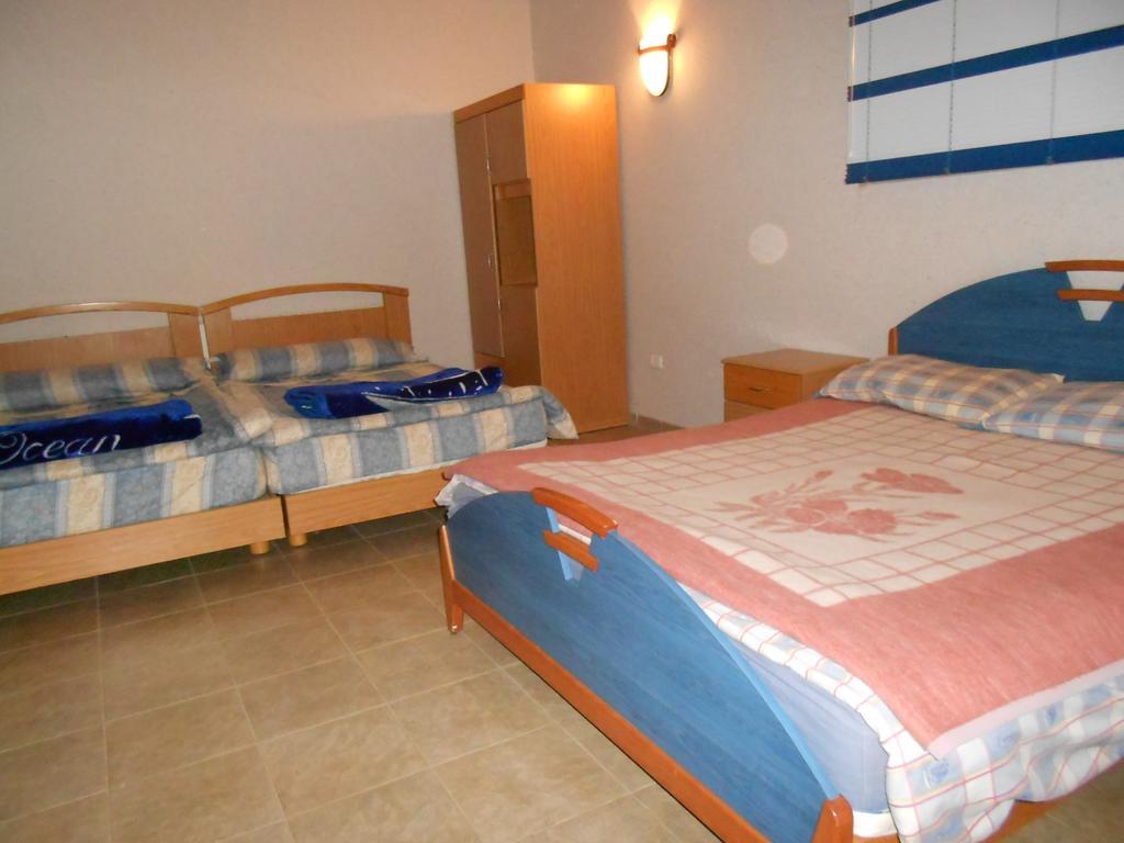 Bauhaus Chalets Apartment Μπσαρί Δωμάτιο φωτογραφία
